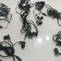 تعدادی هنذفری نو