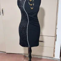 تعدادی لباس مجلسی|لباس|رشت, فرزانه|دیوار