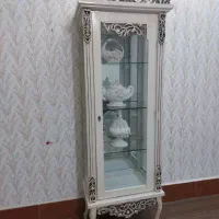 فروش گنجه با مبل ۷ نفره به همراه ۳ تا میز عسلی