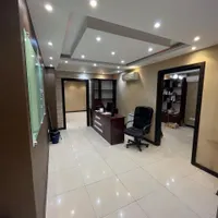 ۳۰۰متر سند اداری / ساختمان برند/ مترو بیمه