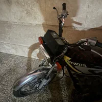 متور هندا ۱۲۵مدل ۸۲