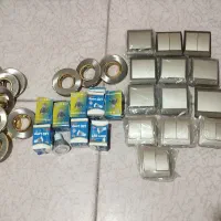 سه تا چراغ لامپ سقفی کلید و لامپ هالوژن