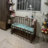 تخت نوزاد