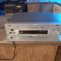 ویدیو‌وی‌اچ‌اس‌سامسونگ|پخش‌کننده DVD و ویدیو|پردیس, فاز ۳|دیوار