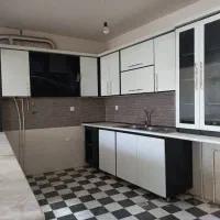 کابینت فلزی در حد نو رنگ کوره ای