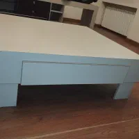 میز سفید وسط مبل کاملا نو|مبلمان خانگی و میز عسلی|بابل, |دیوار