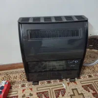 ویترین چوبی منبط کار وبخاری گازی وکمد ویترین وکاج|بوفه، ویترین، کنسول|برخوار, |دیوار