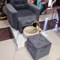 تجهیزات آرایشگاه صندلی تدی پاف مینیمال آینه سرشور|آرایشگاه و سالن‌های زیبایی|شیراز, سینما سعدی|دیوار