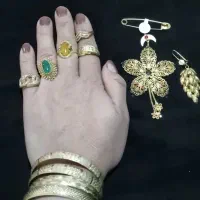 فروش فوری مقداری طلا ۵۰ بالای تابلو