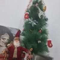 درخت کریسمس همراه  کل تزیینات