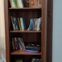 کتاب خونه و میز تحریر