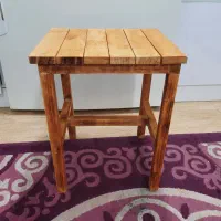 چهار پایه با چوب روس