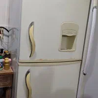 یخجال نیم فریزر