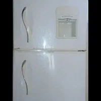 یخچال فروزان نیاز به تعمیر