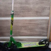 اسکوتر نوجوان