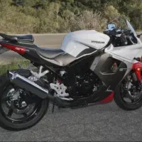 هیوسانگ در حد نو ۲۱۵۰ کیلومتر کار