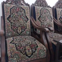 فروش ۶ عدد مبل قالی به همراه میز