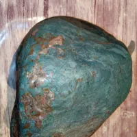 گوهرسنگ زمرد|جواهرات|شاهین‌شهر, خانه کارگر|دیوار