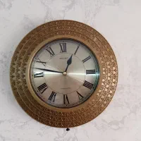 ساعت دیواری قدیمی