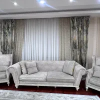 مبل و دو عدد میز نهارخوری ۸نفره
