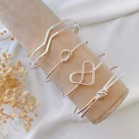 دستبند پکی