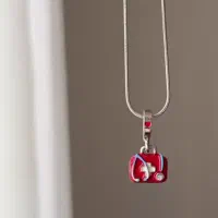 گردنبند های بسیار زیبا مشاغل