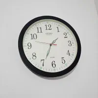 ساعت دیواری شب نما