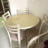 میز غذاخوری