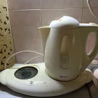 کتری برقی و پایه سالم