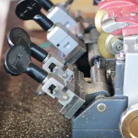 قفل کلیدسازی استادمعین خمینی توحیدانقلاب شادمان جی|خدمات پیشه و مهارت|تهران, طرشت|دیوار