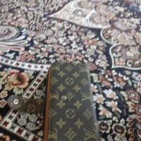 یک کیف پول دیروز داخل جمعه بازار پیدا شده