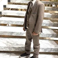 کت شلوار بچگانه