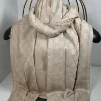 شال و روسری لیزا