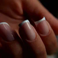 خدمات ناخن و پدیکور