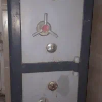 گاوصندوق کاوه ، دو طبقه