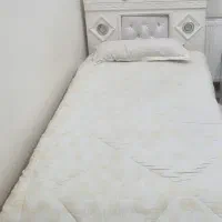 تخت یک نفره