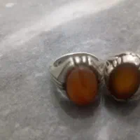 دوعدد‌انگشتر