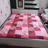 تخت دو نفره