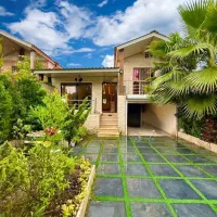 نیم-پیلوت-با-حیاط-سازی-فوق-العاده-در-بهدشت