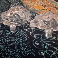 مجسمه کریستالی