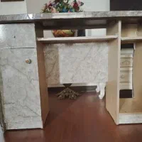 میزکامپیوتر|میز تحریر و کامپیوتر|میانه, |دیوار