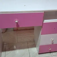 صندلی ومیزناخن