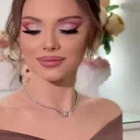 رنگ مو و میکاپ و کوتاهی