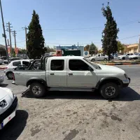 نیسان پیکاپ/ مدل۸۳/صدرا /موتور۲۴۰۰ /فابریک|خودرو سواری و وانت|شیراز, شهرک گلستان|دیوار