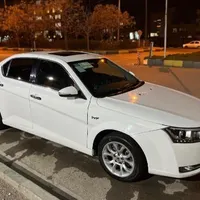 دنا پلاس توربو ۶ دنده با سانروف