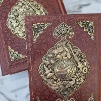 دیوان حافظ نفیس همراه قاب مناسب هدیه ۳۰×۳۸