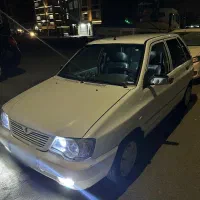 111 سفید