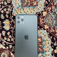 ایفون یازده پرومکس رنگ سبز تیره