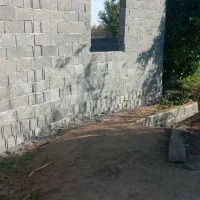 زمین مسکونی بنایی نمیکاره کل زمین ۱۸۳۰متر