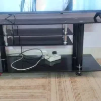 میز تی وی شیشه ای